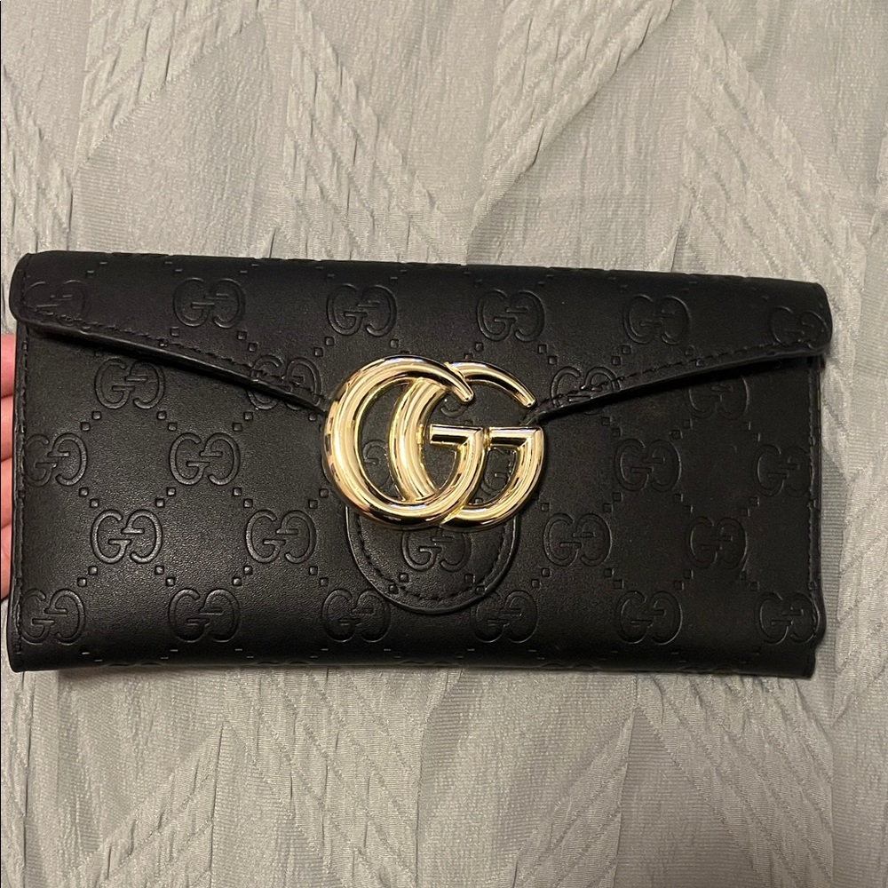 Black GG Embossed Continental Wallet with Gold Double G